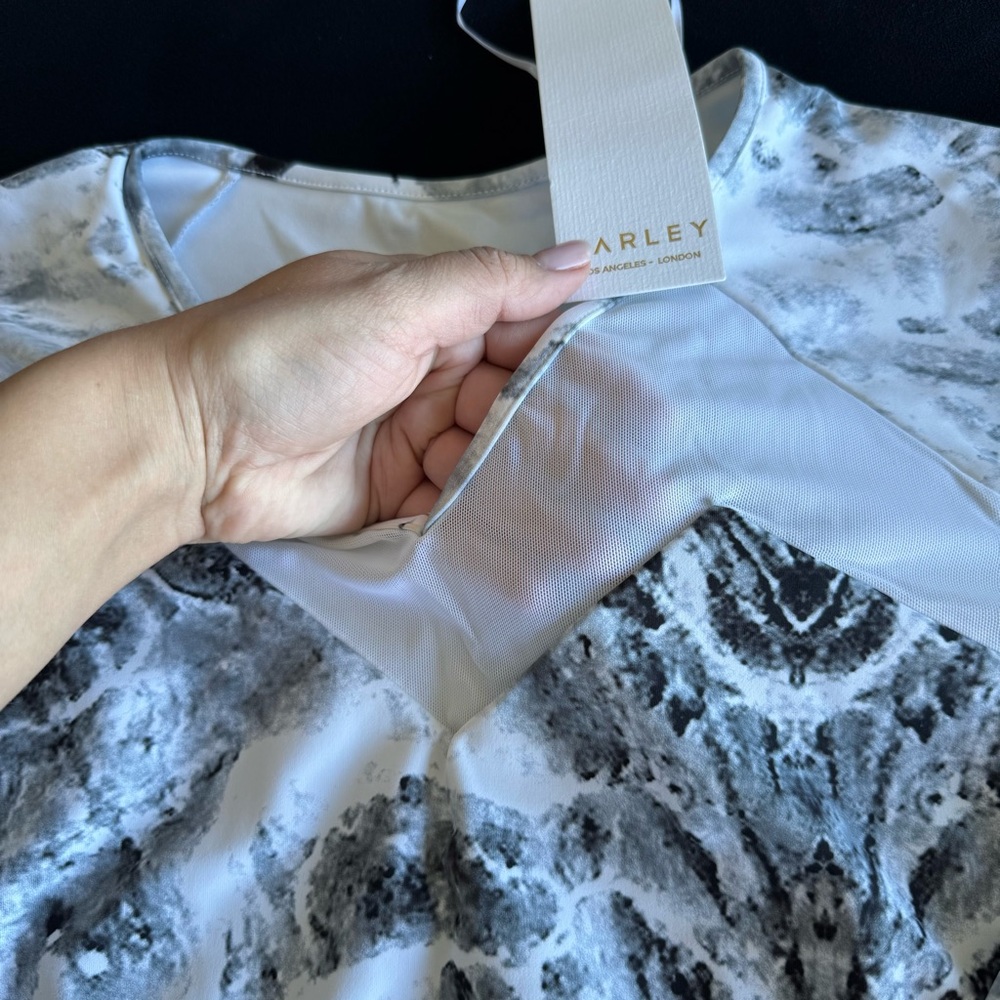VARLEY  Sport marble mesh crop top LOS ANGELES - LONDON - Picture 2 of 4